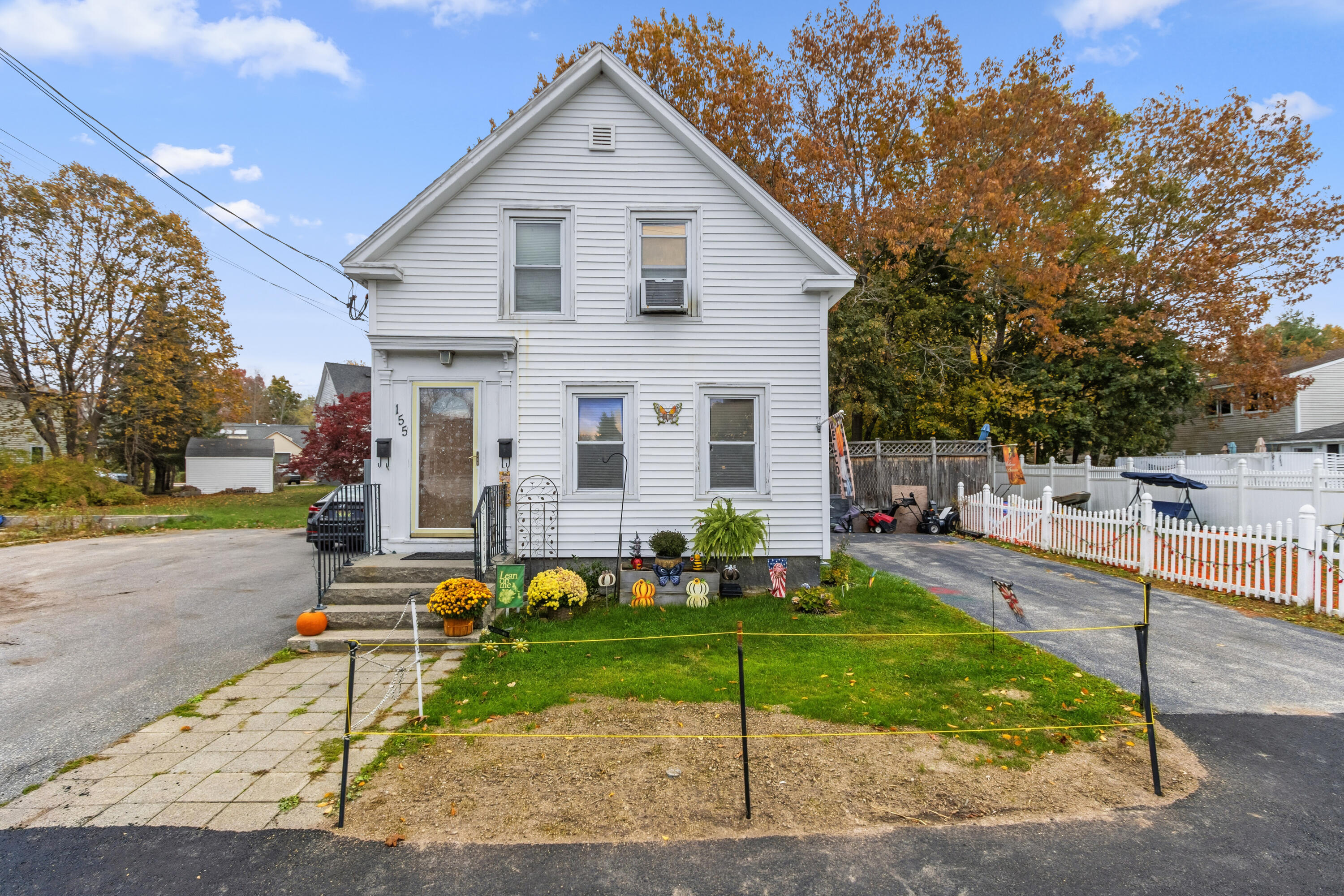 Photo of 155 Hill Street Biddeford ME 04005