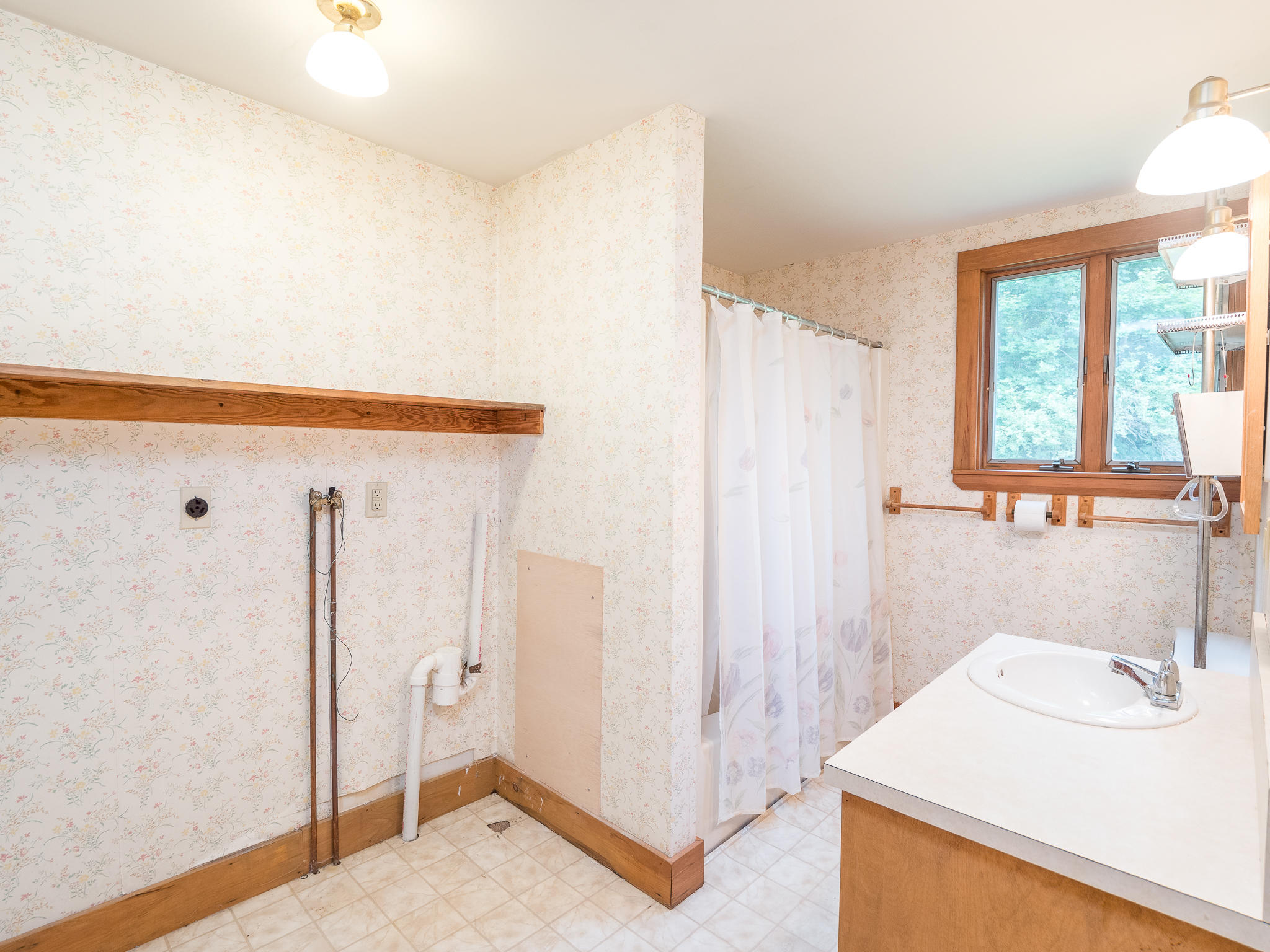 1065 Bear River Road, Newry, ME, 04261-3826