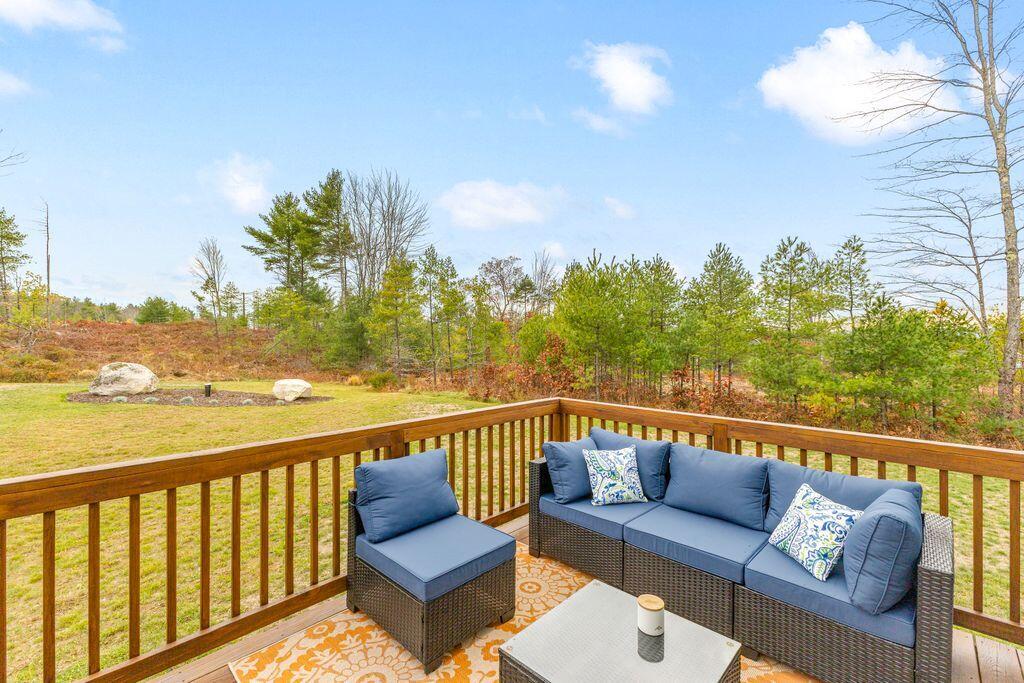 11 Estes Drive, Standish, ME, 04085