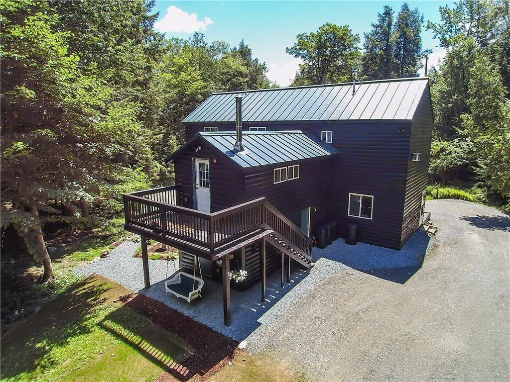 37 Loon Drive, Newport, ME, 04953