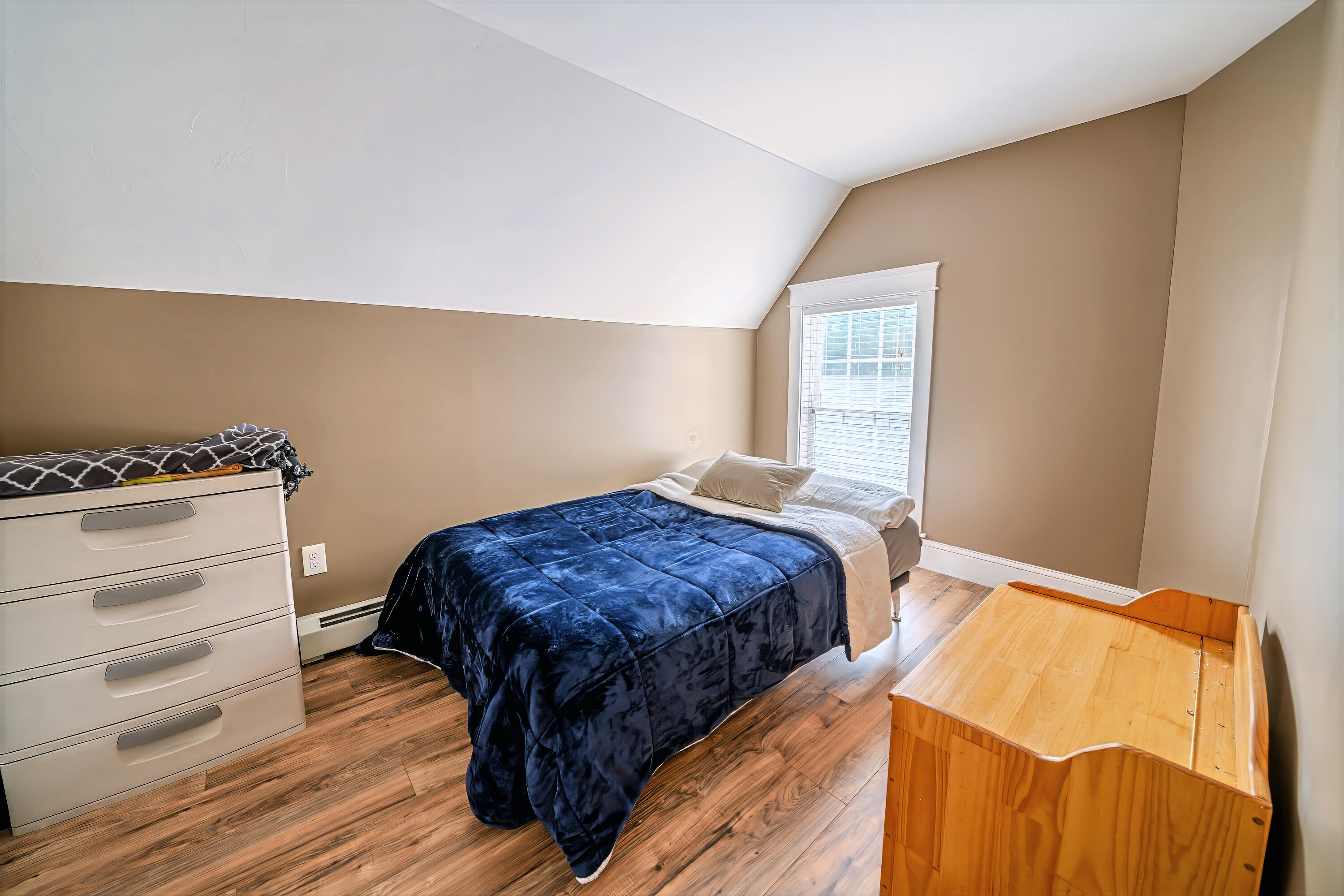 304 N Main Road N, Hampden, ME, 04444