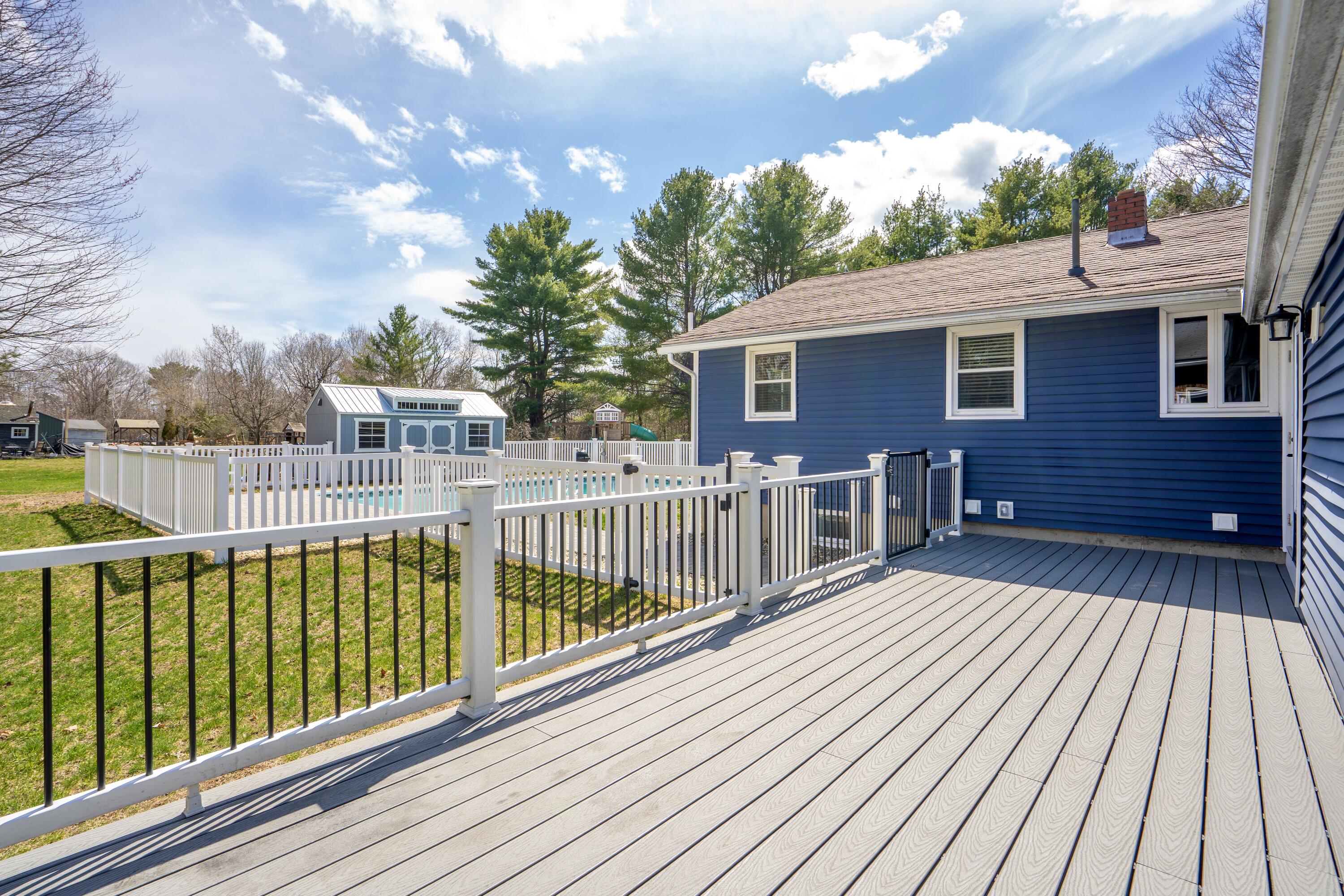 7 Sunset View Street, Gray, ME, 04039