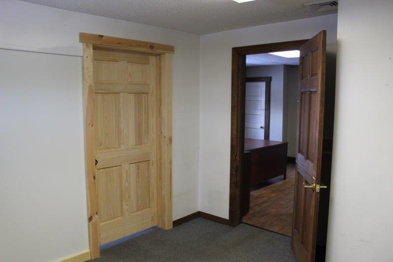 49 W Broadway, Lincoln, ME, 04457