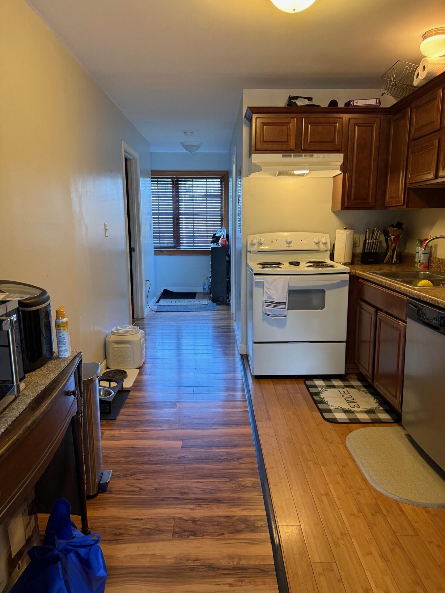 145 Main Street, Thomaston, ME, 04861