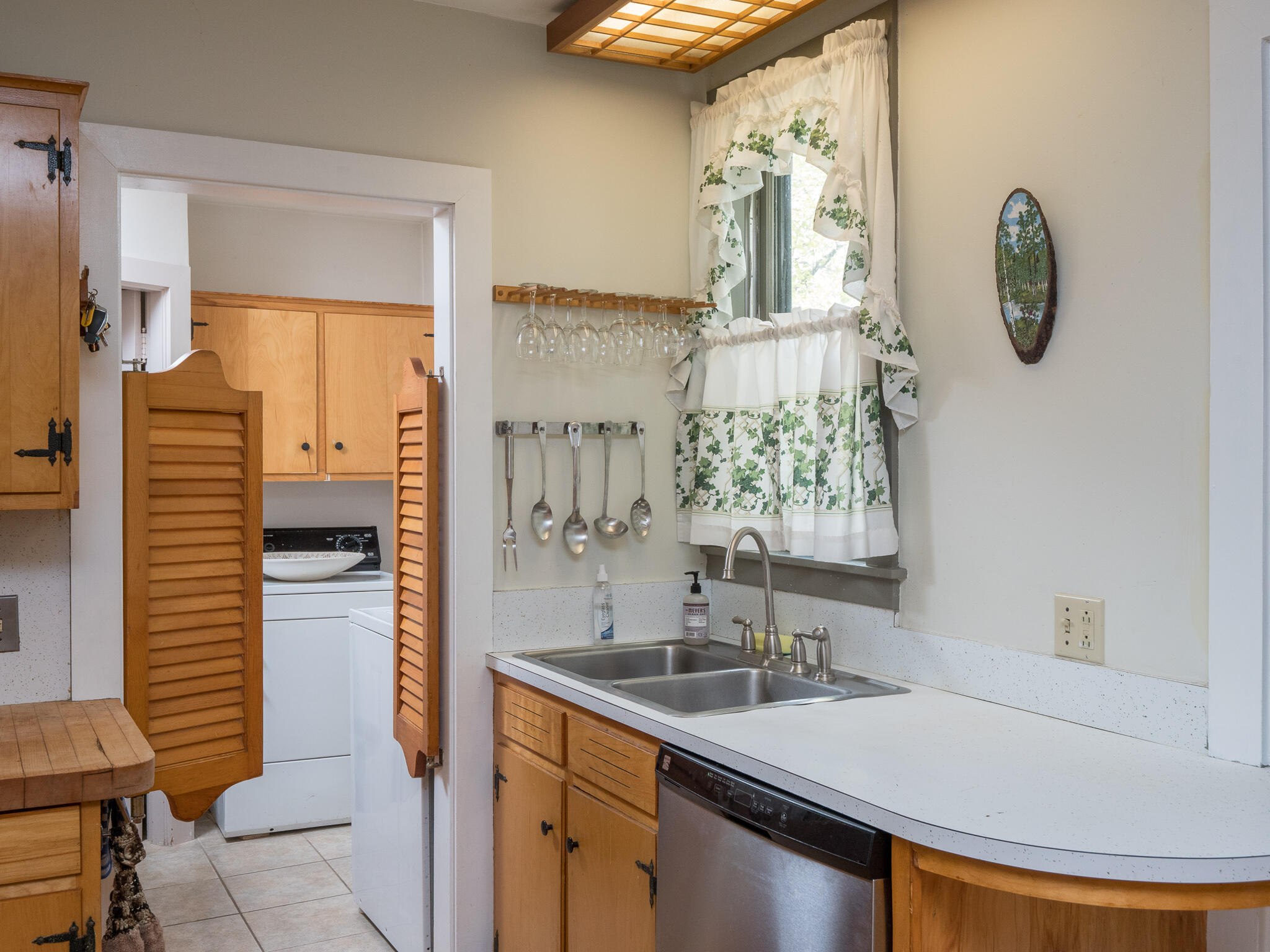 10 Church Street, Bethel, ME, 04217