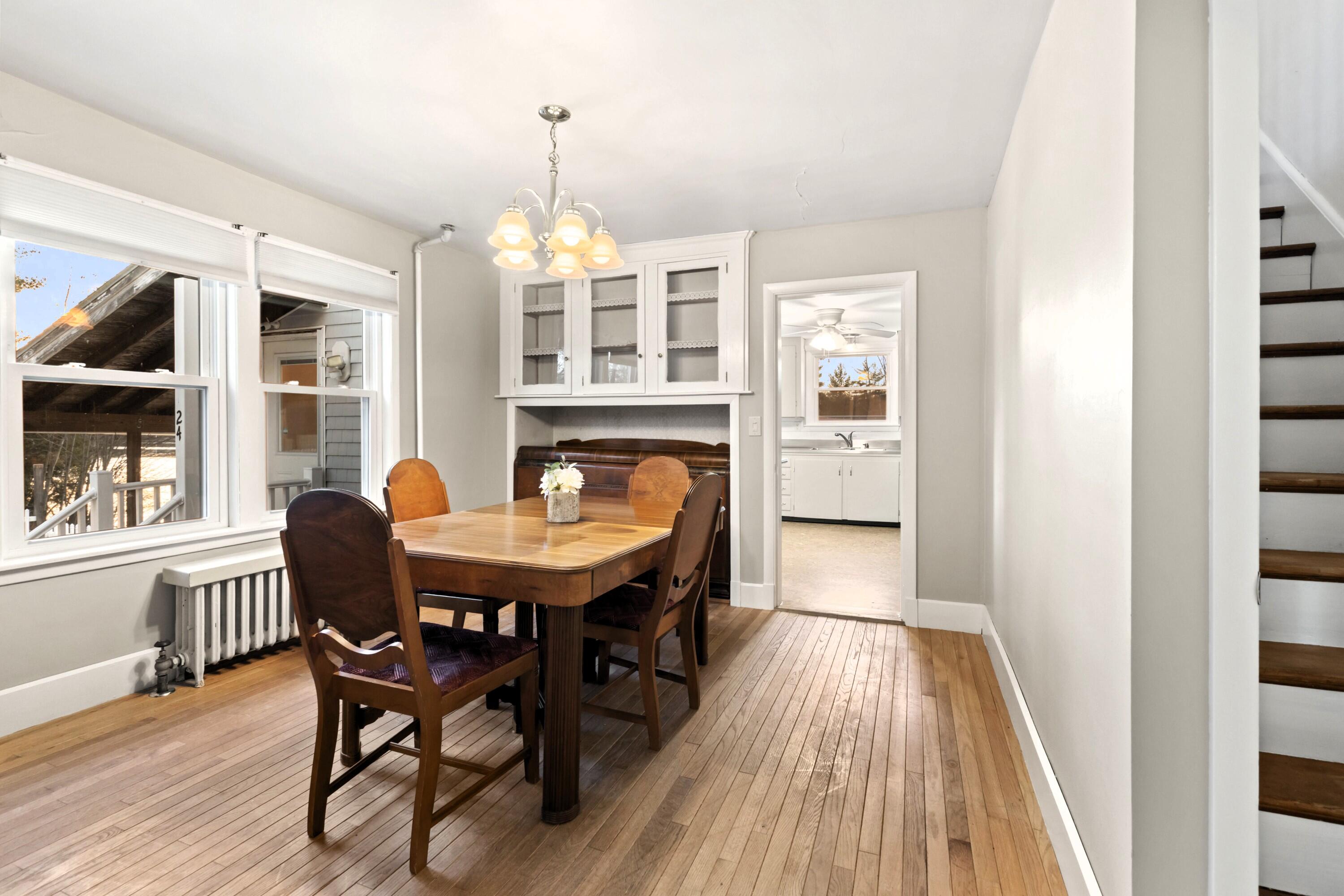 24 Emery Corner Road