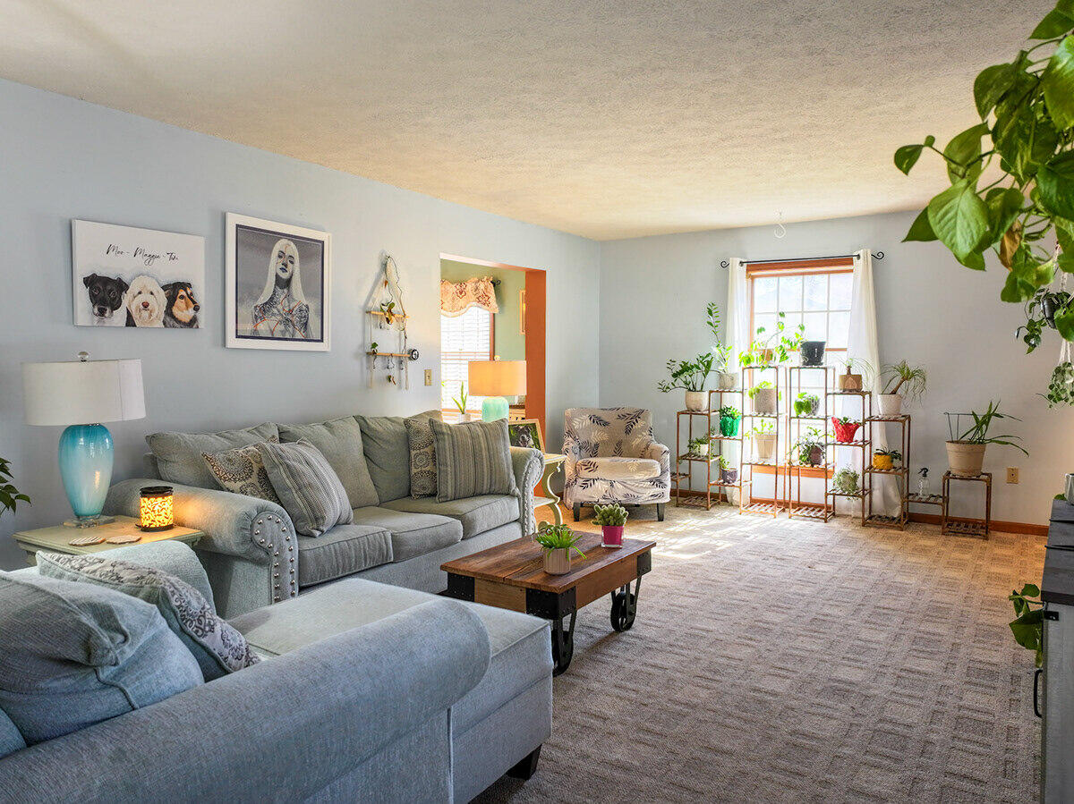 11 Kensington Terrace, Lewiston, ME, 04240