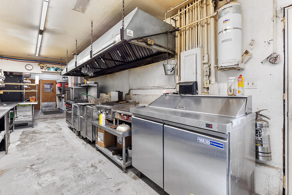 30 Main Street, Belfast, ME, 04915