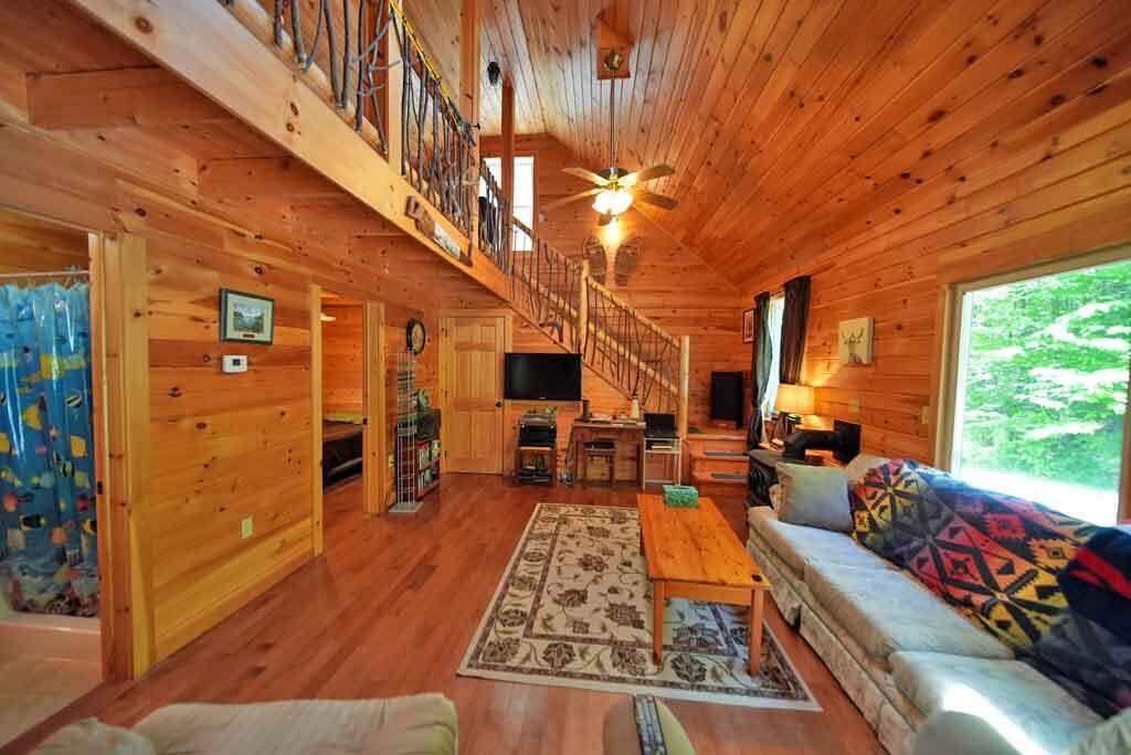 family-cabin-lake-home-main