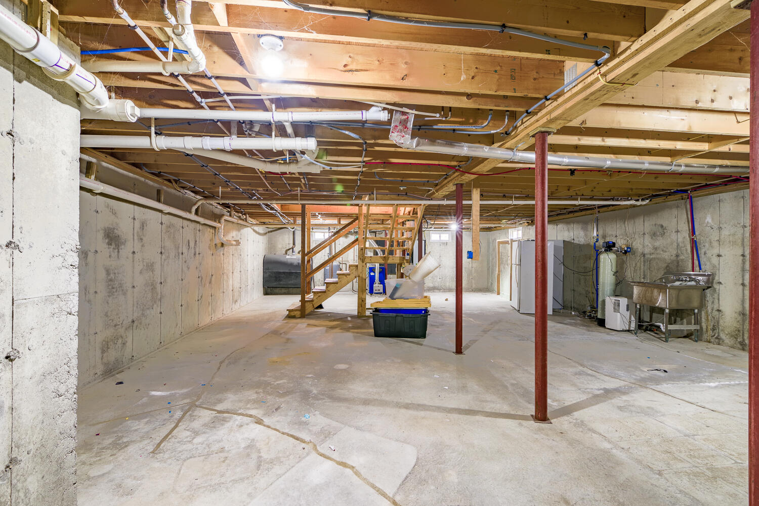 27 Campbell Drive, Northport, ME, 04849