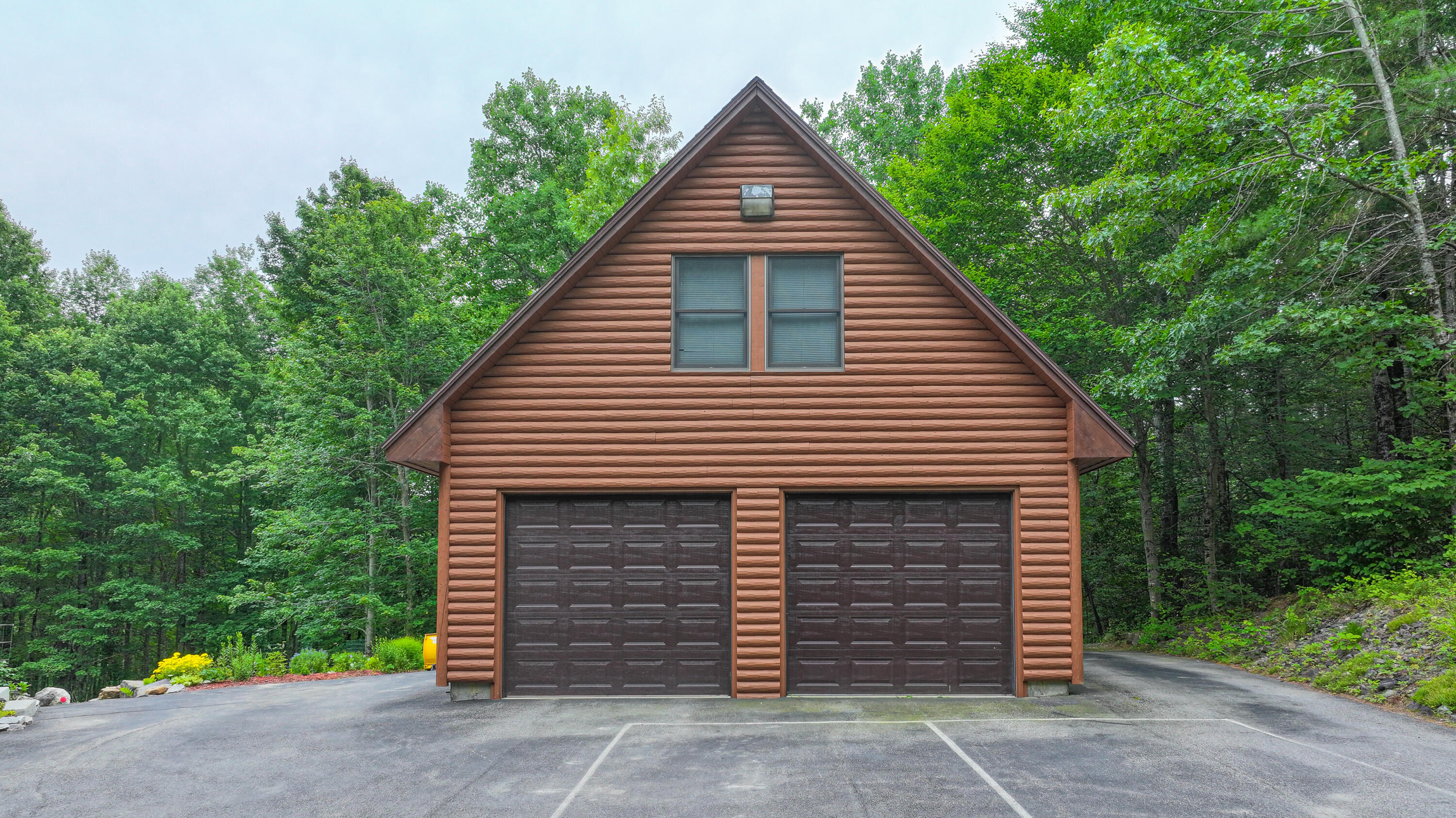 27 Independence Drive