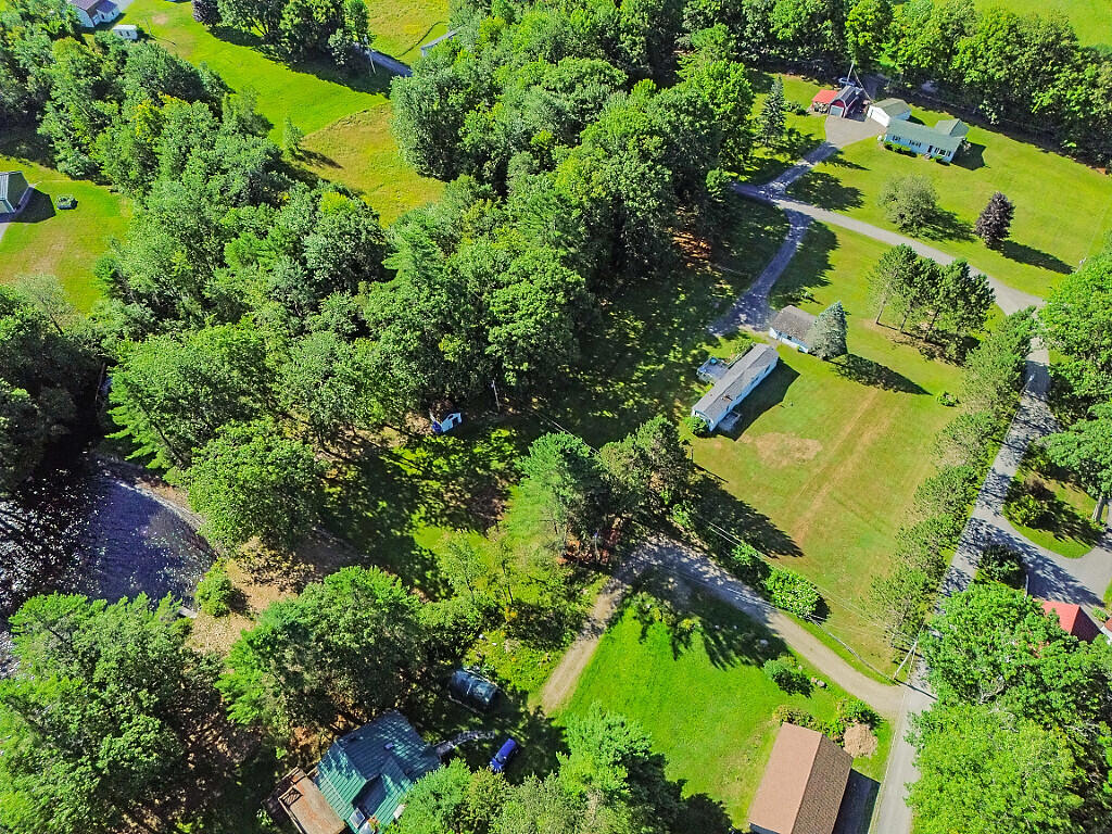 41 Milkweed Lane, Sidney, ME, 04330