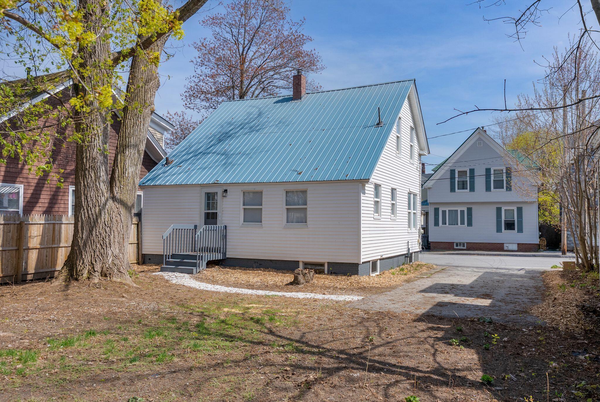 1058 US RT 1, Weston, ME, 04424