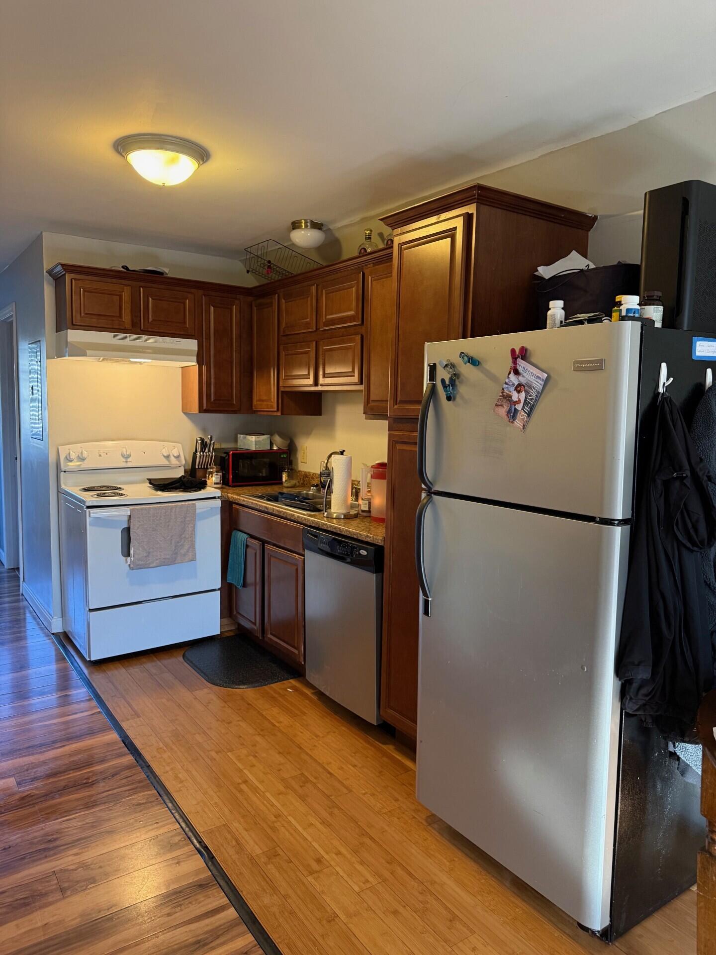 145 Main Street, Thomaston, ME, 04861