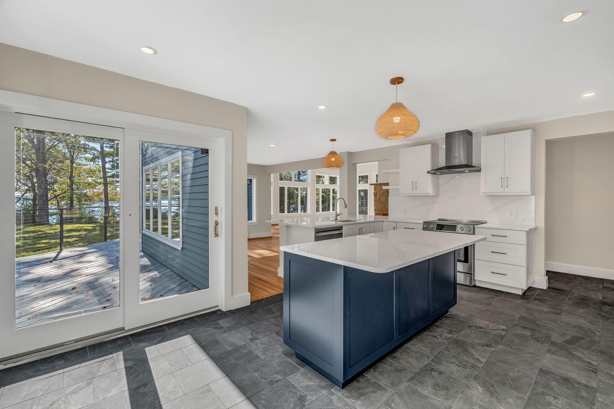 82 Falcon Lane, Lamoine, ME, 04605