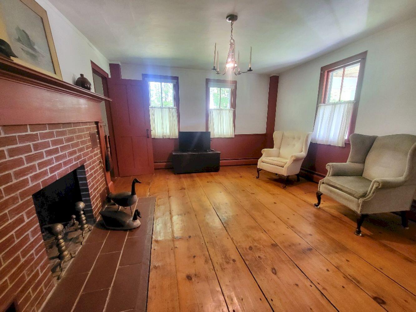 965 Industry Road, Farmington, ME, 04938