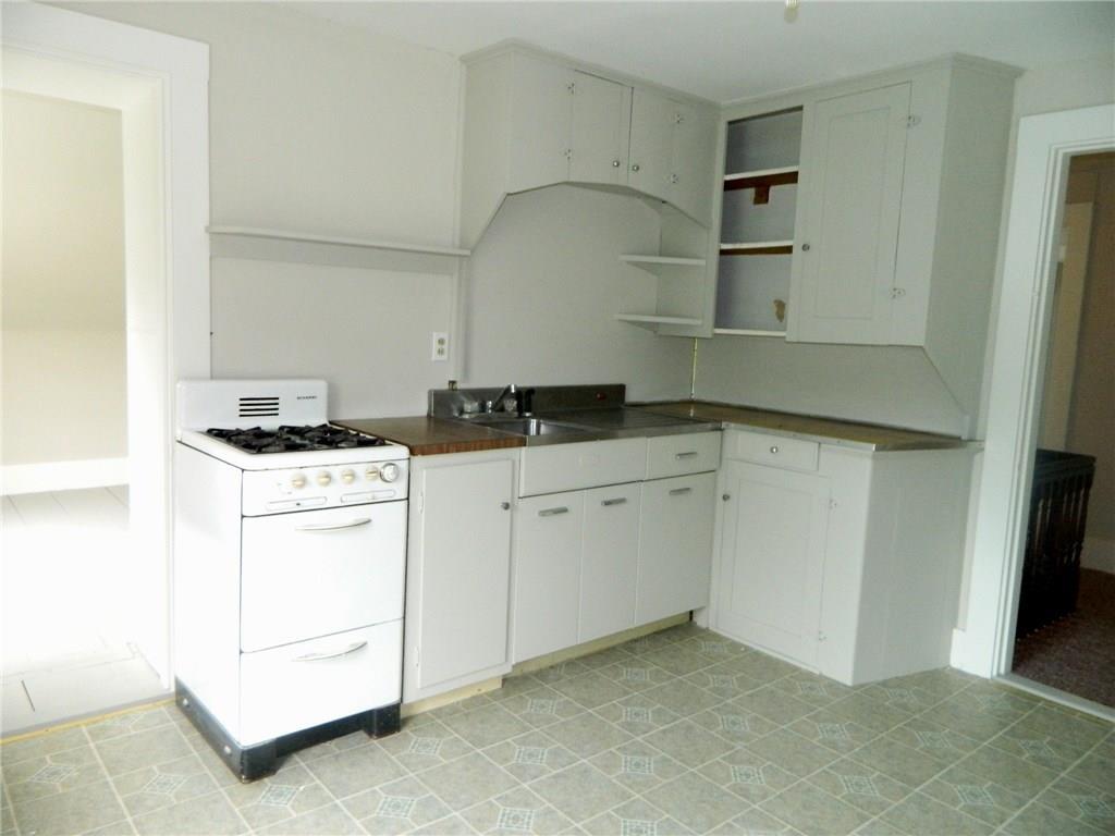 24 Paradise Road, Bethel, ME, 04217-3600