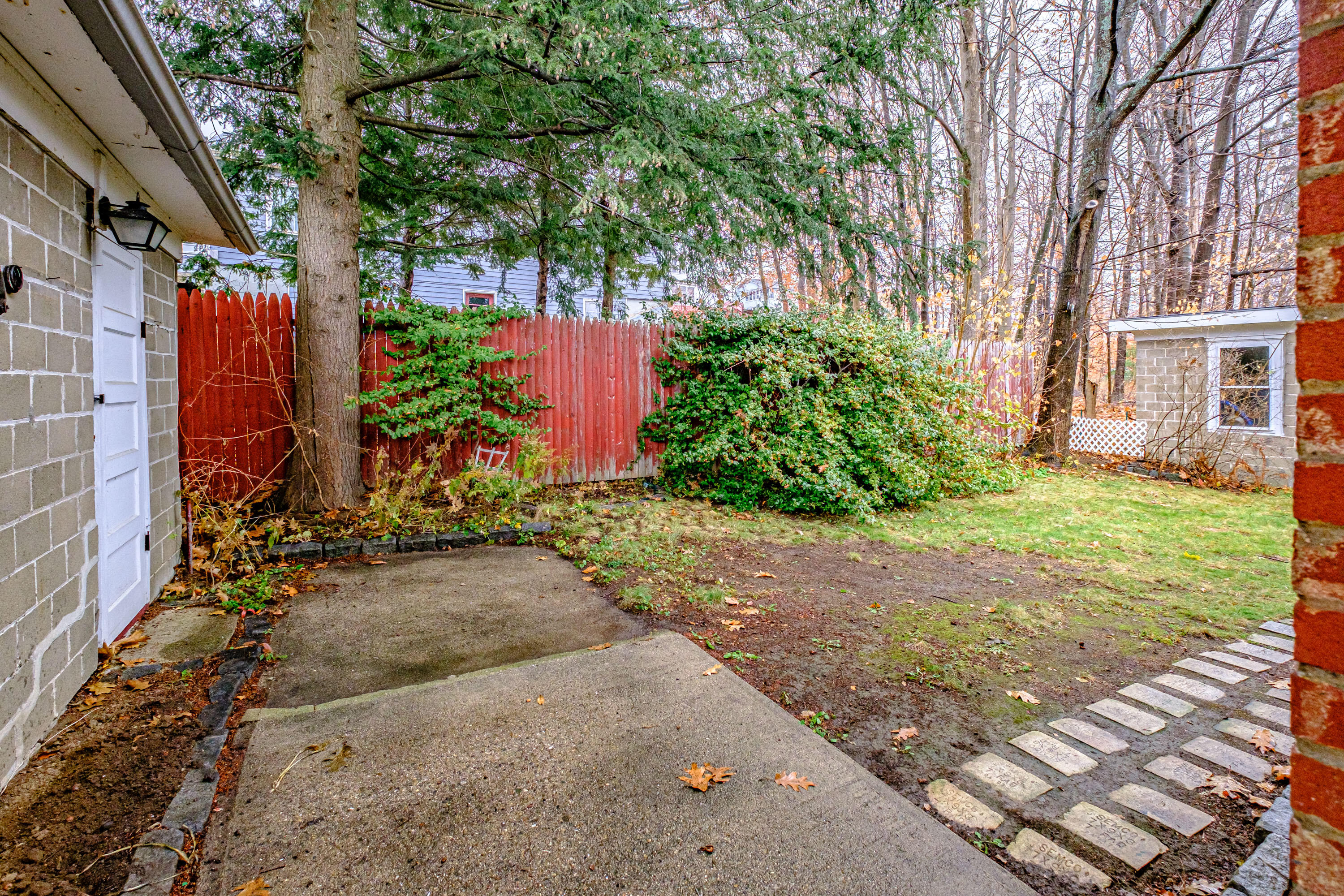 424 Pine Street, Rumford, ME, 04276-2121