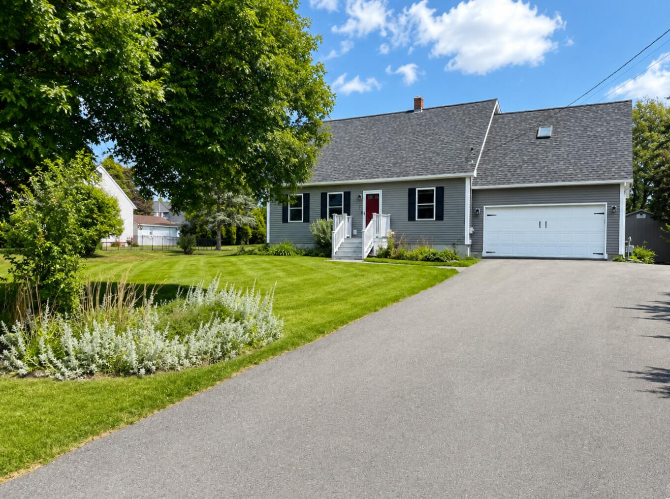 Photo of 5 Horseshoe Lane Hampden ME 04444