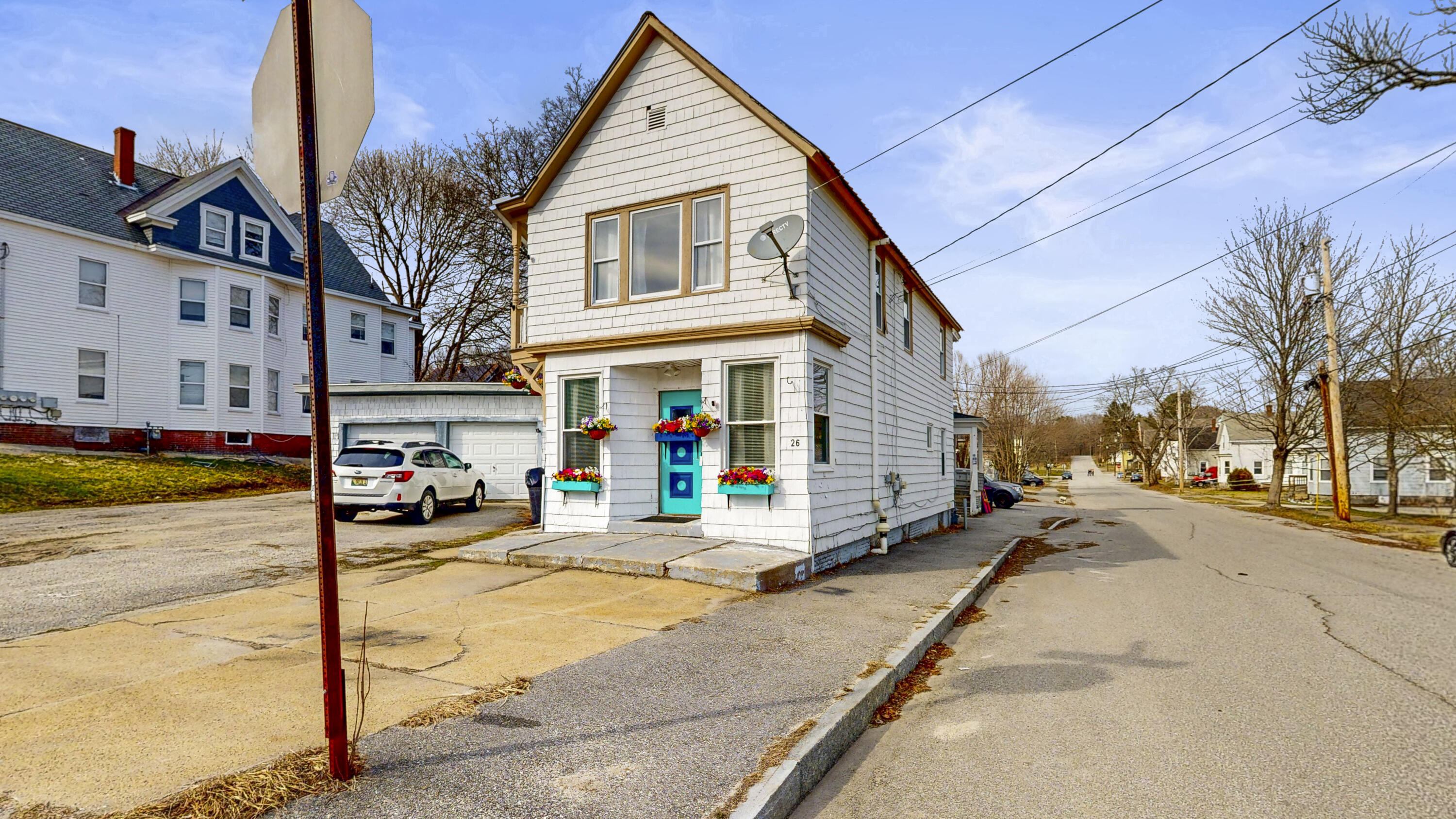 26 Holland Street, Lewiston, ME, 04240