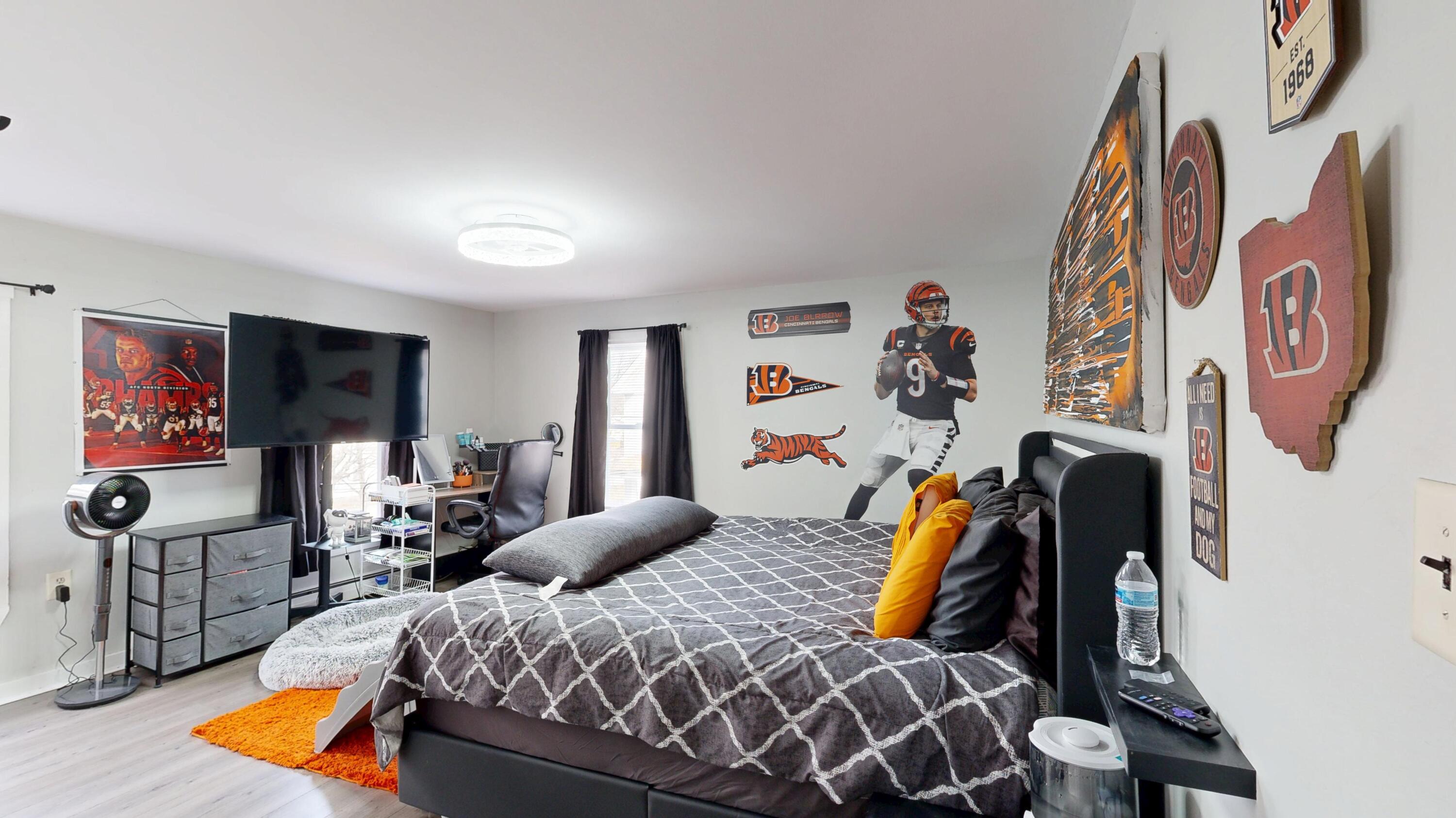 26 Holland Street, Lewiston, ME, 04240