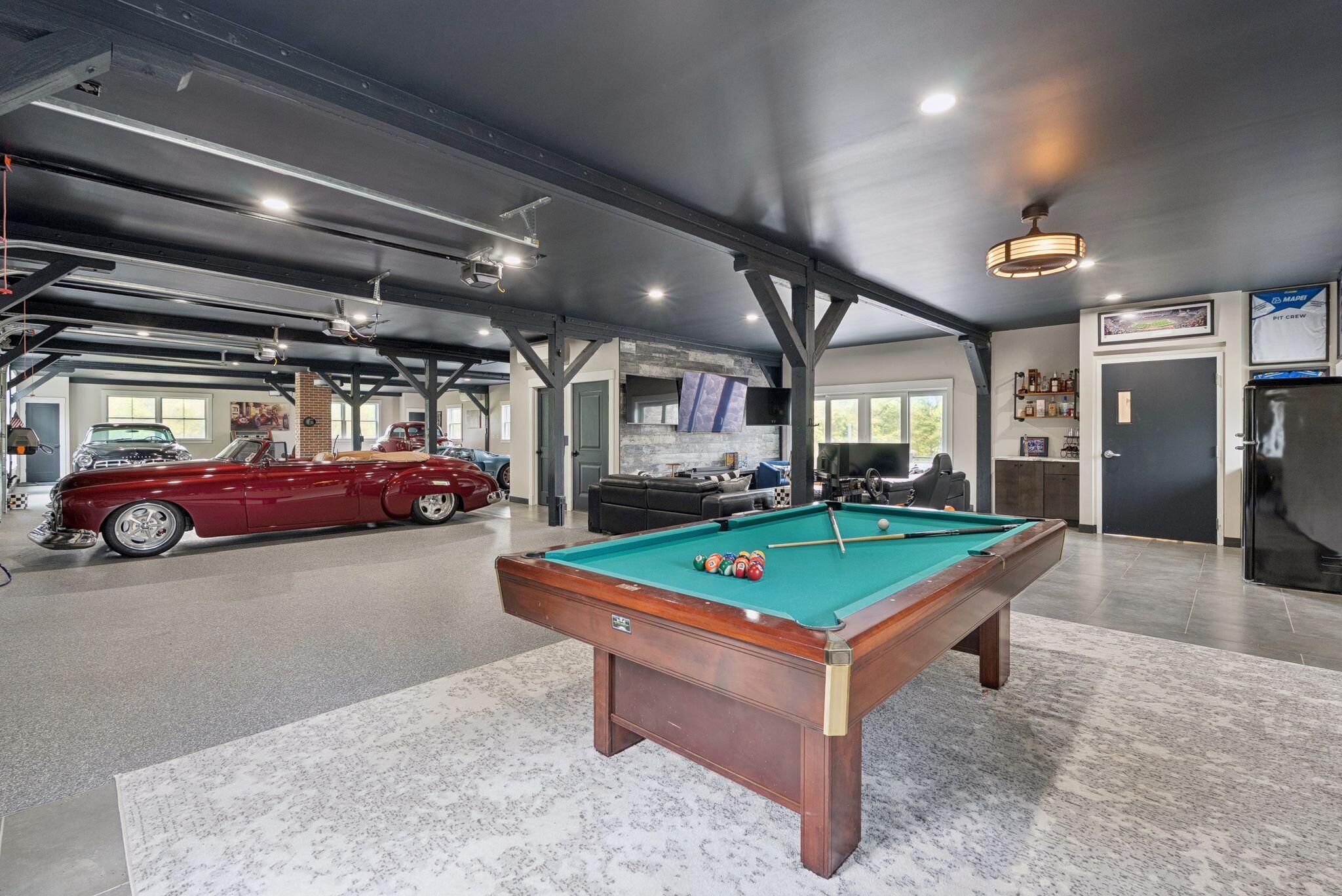 440 Blackstrap Road, Falmouth, ME, 04105