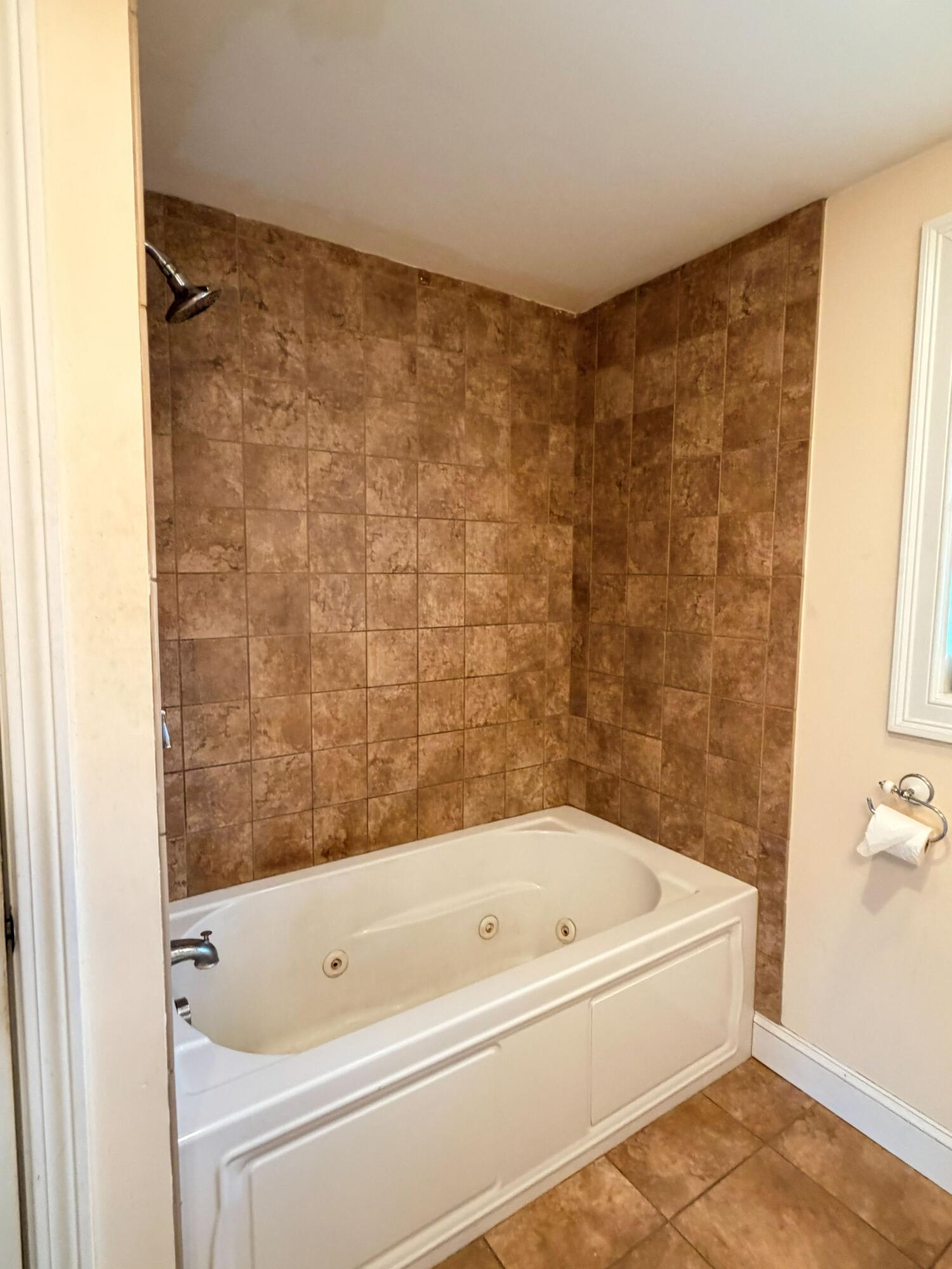 23 Tasseltop Acres Road, Naples, ME, 04055