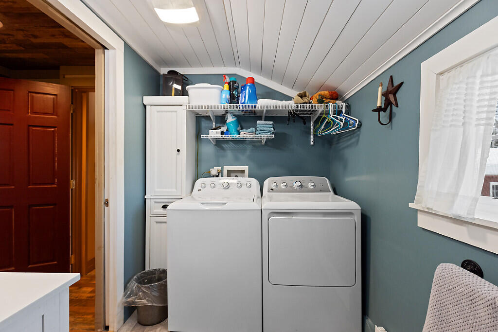 13 Cooper Road, Chesterville, ME, 04938