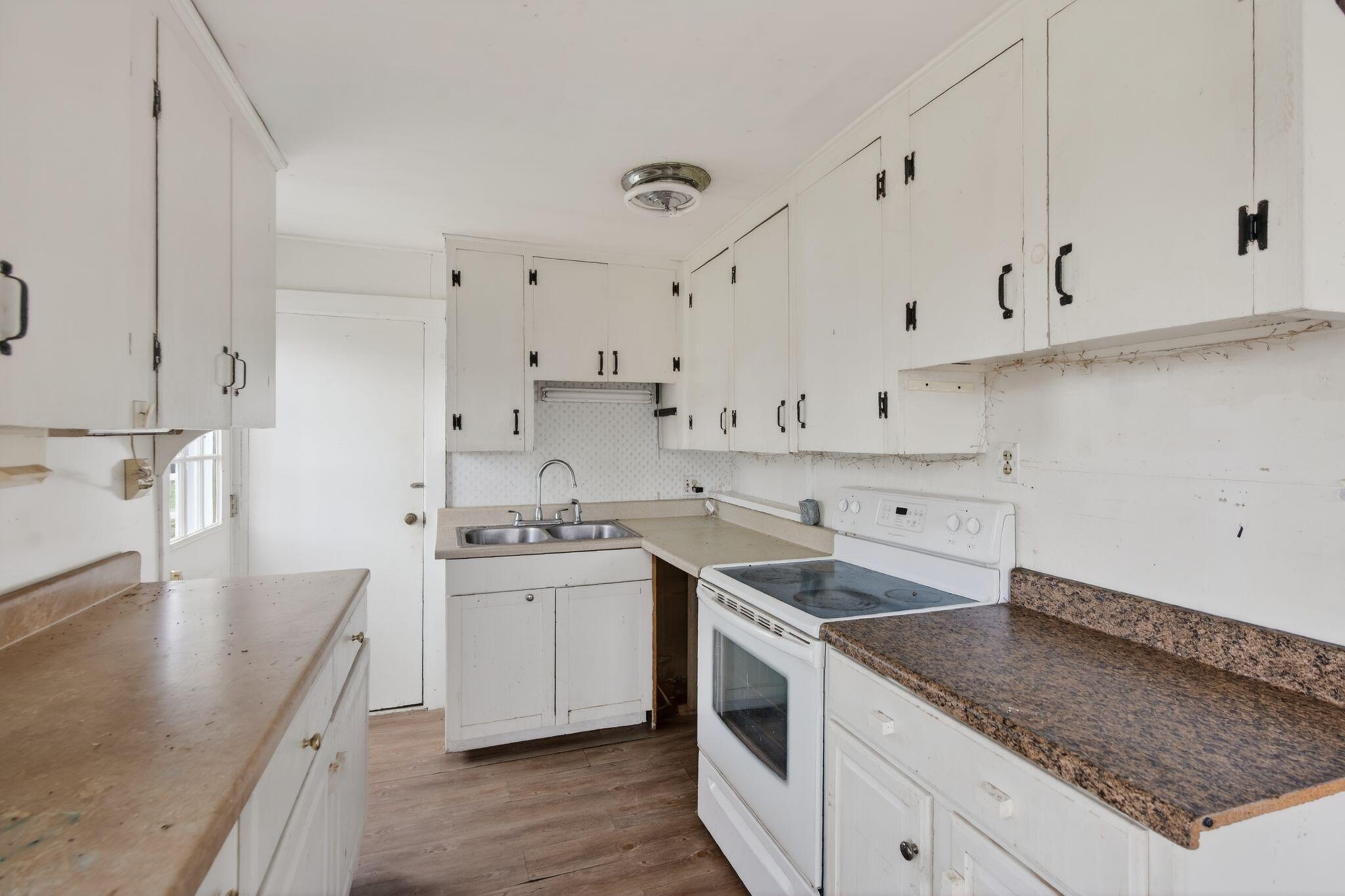 843 Upper Street, Turner, ME, 04282