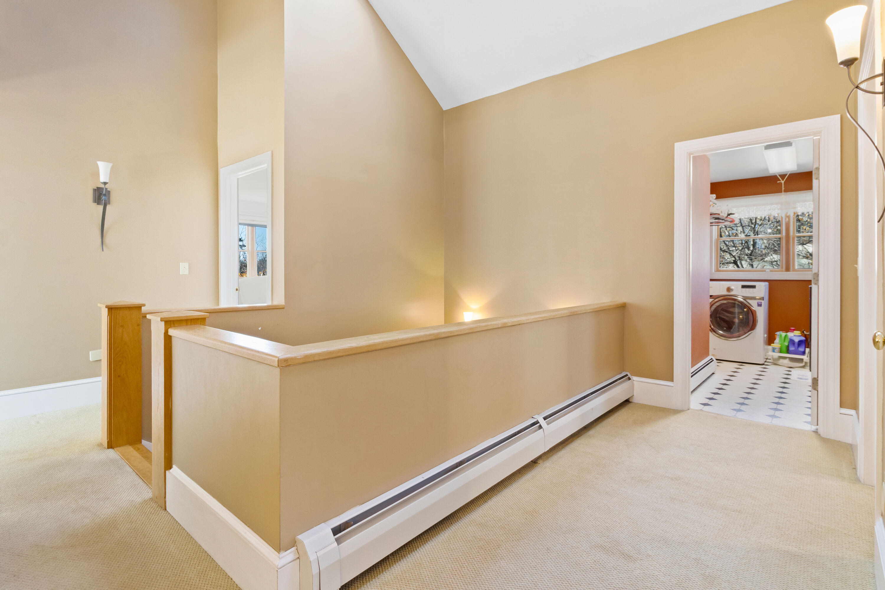 38 W. Main W Main Street, Vinalhaven, ME, 04863