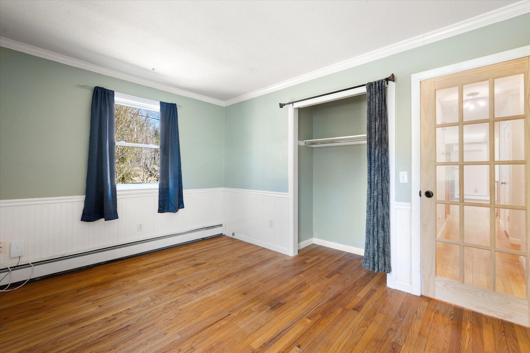 32 Charles Drive, Holden, ME, 04429