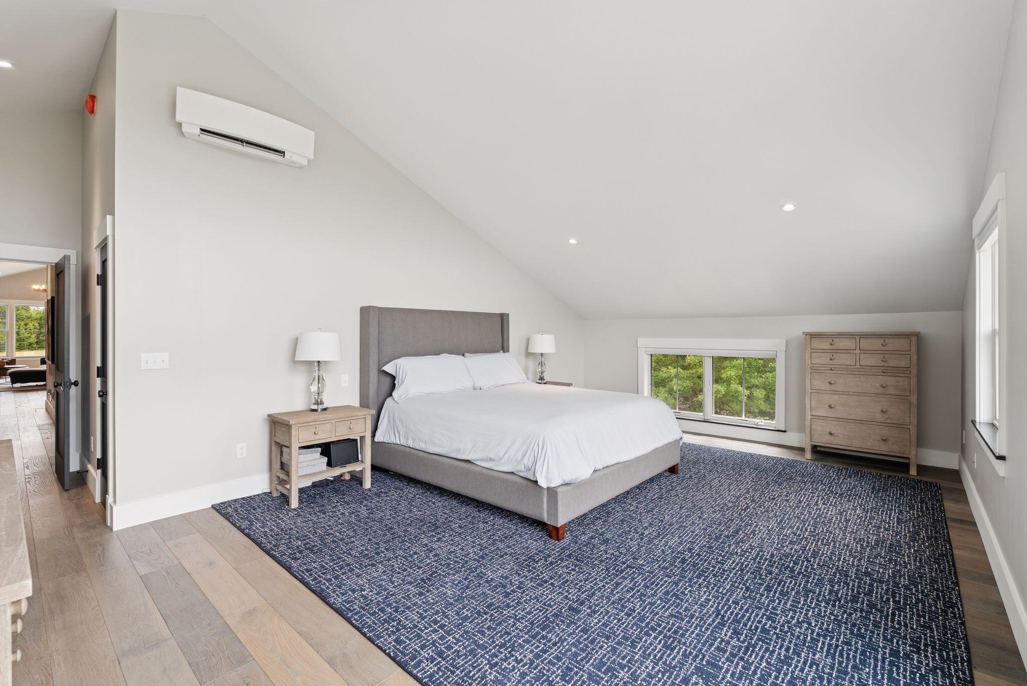 440 Blackstrap Road, Falmouth, ME, 04105