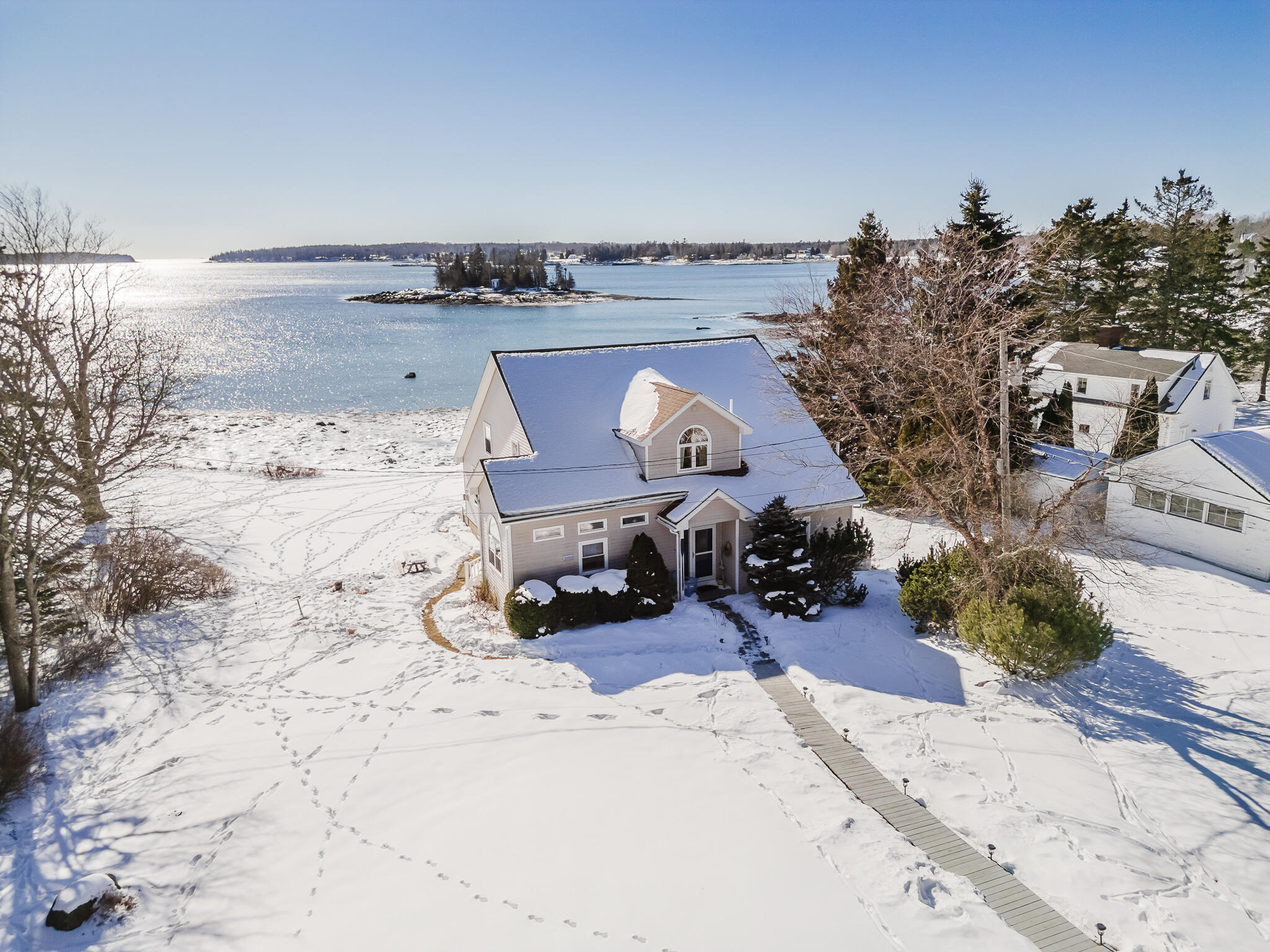 1 Mussel Ridge Lane, Owls Head, ME, 04854
