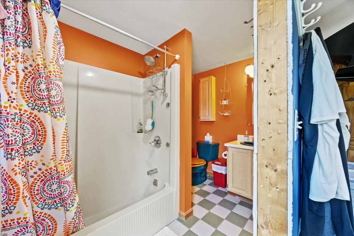 545 Foss Road, Limerick, ME, 04048