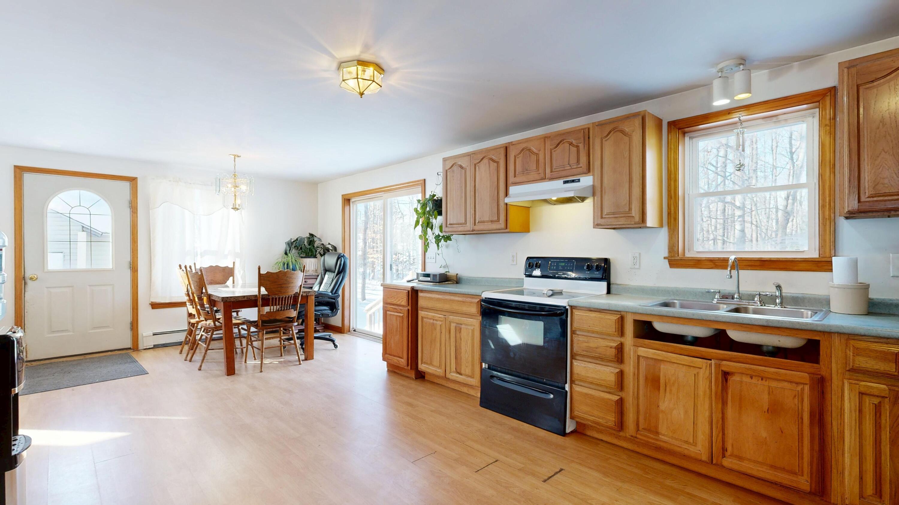 15 D And B, Buckfield, ME, 04220