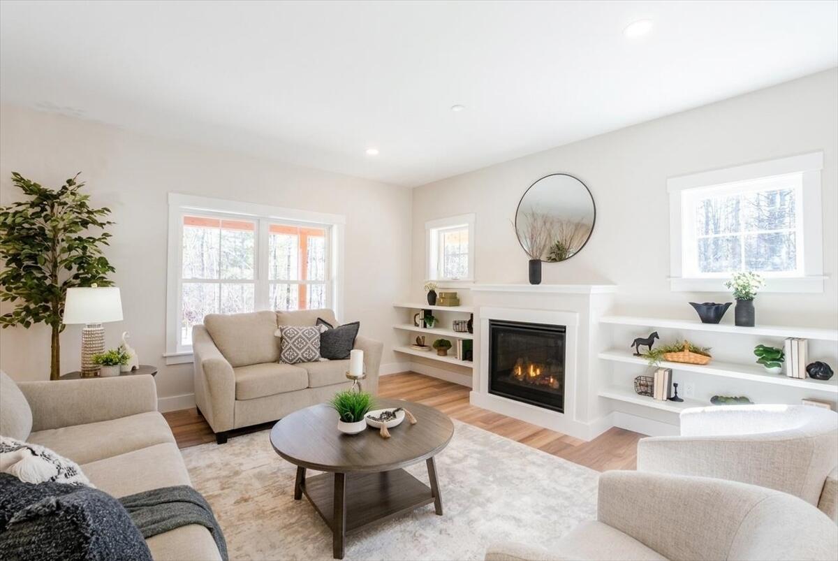 321 Pownal Road, Freeport, ME, 04032