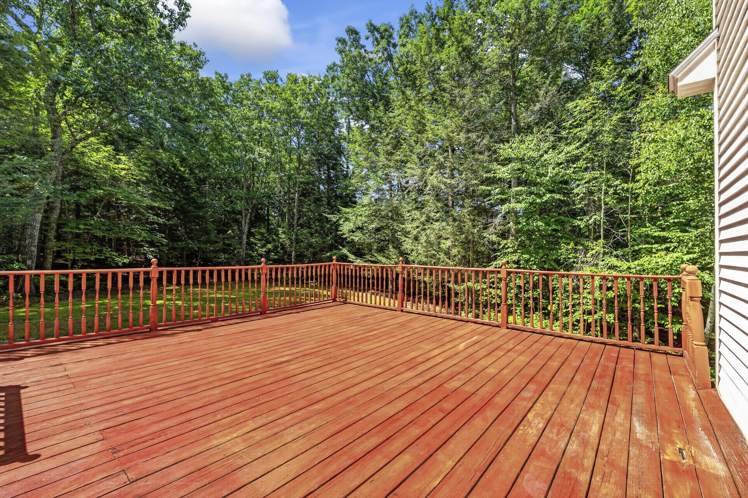 152 Sand Pond Rd, Sanford