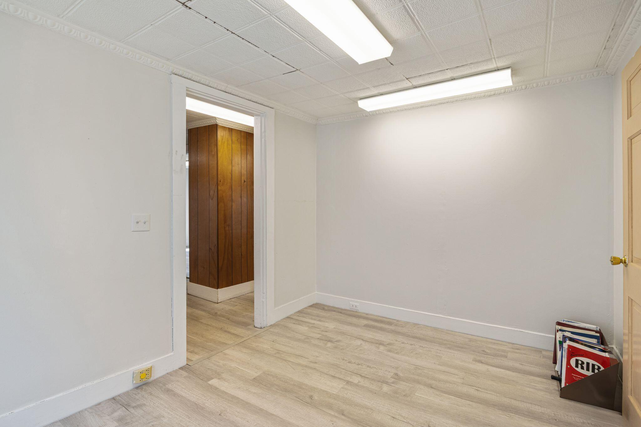 10 Elm Street, Gorham, ME, 04038