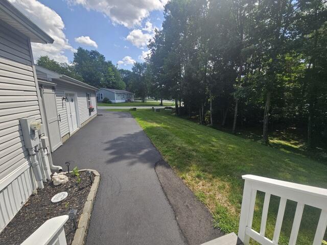 37. stairs to Very Very large deck