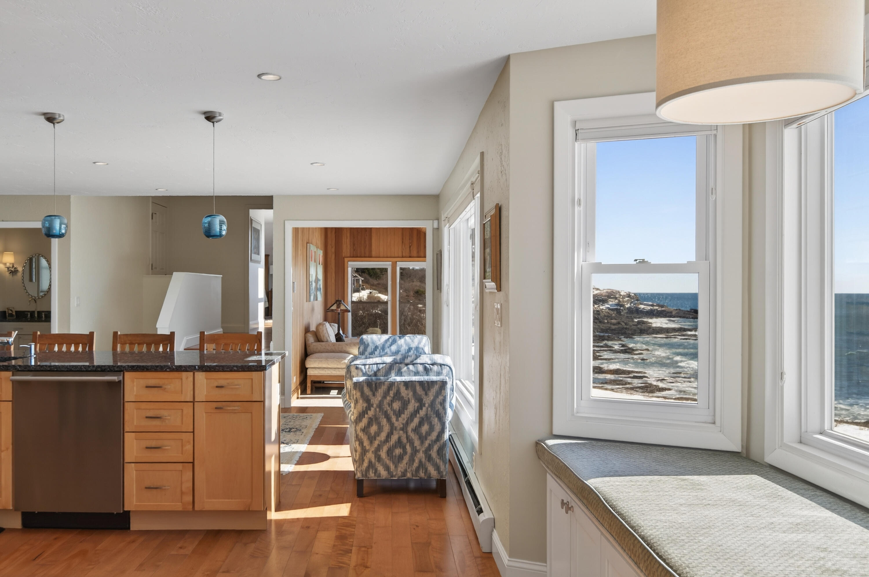 10 Sunny Bank Road, Cape Elizabeth, ME, 04107