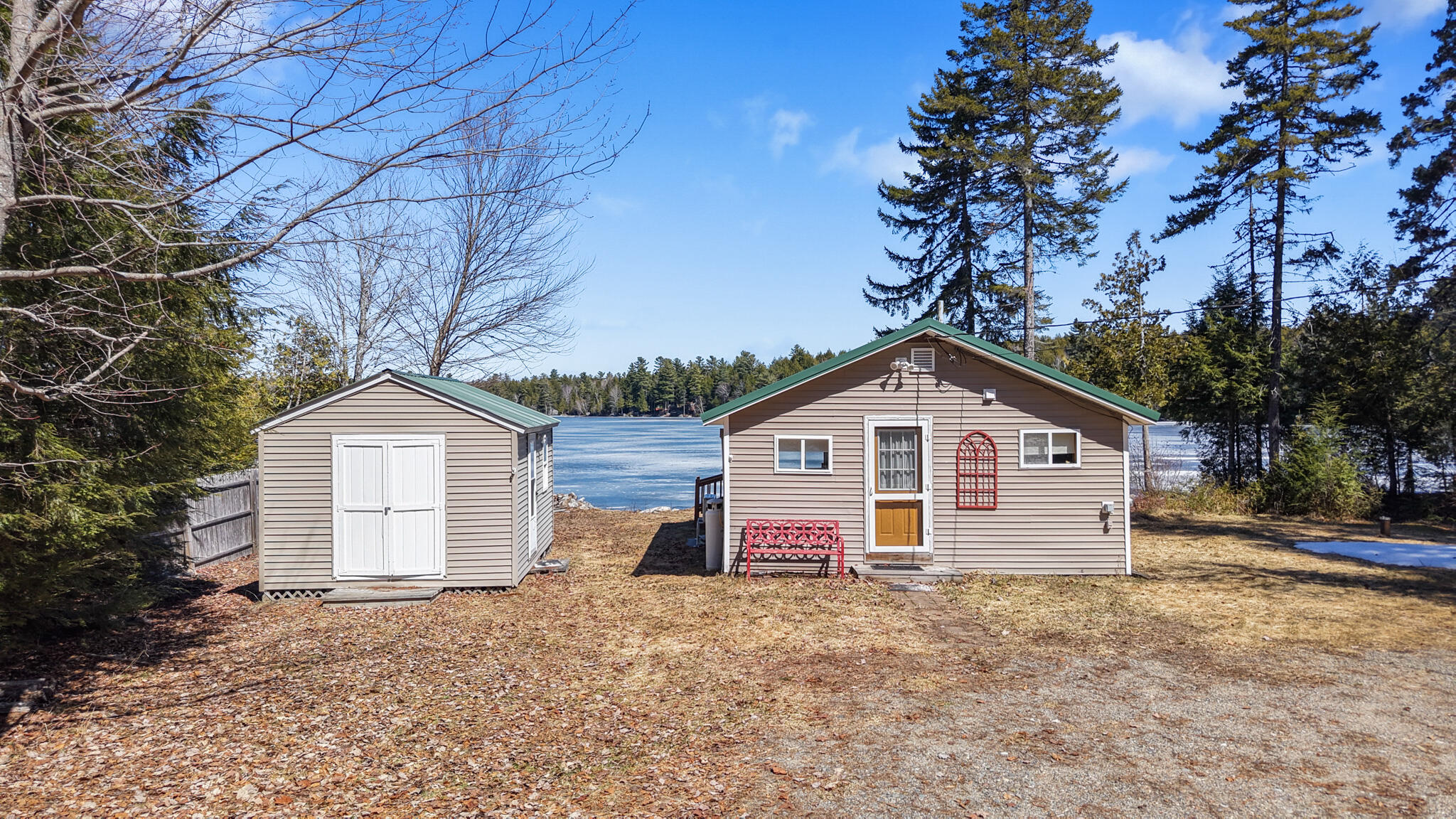 37 Petite Drive, Lincoln, ME, 04457