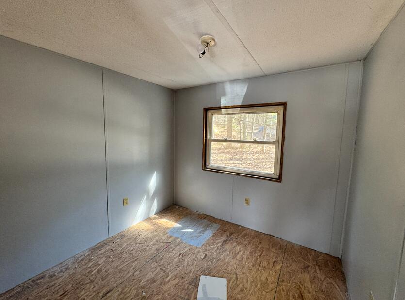 30 Squire Court, Winthrop, ME, 04364