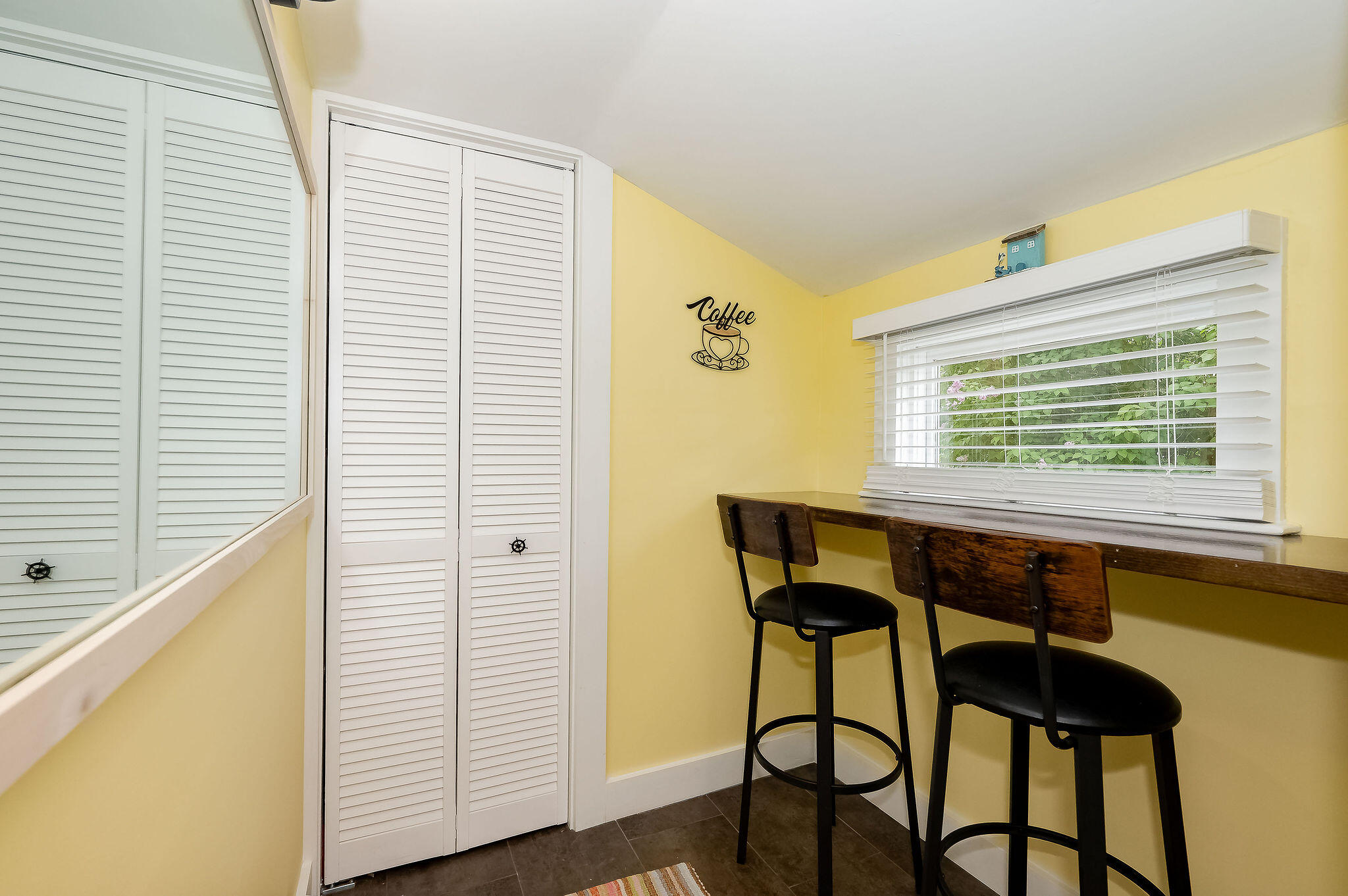 281 York Street, York, ME, 03909