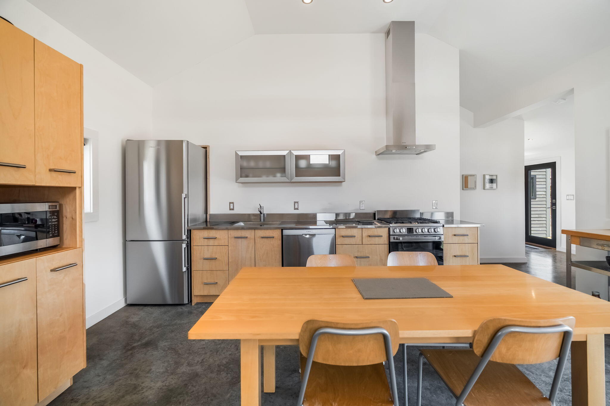 57 Beechwood Street, Thomaston, ME, 04861