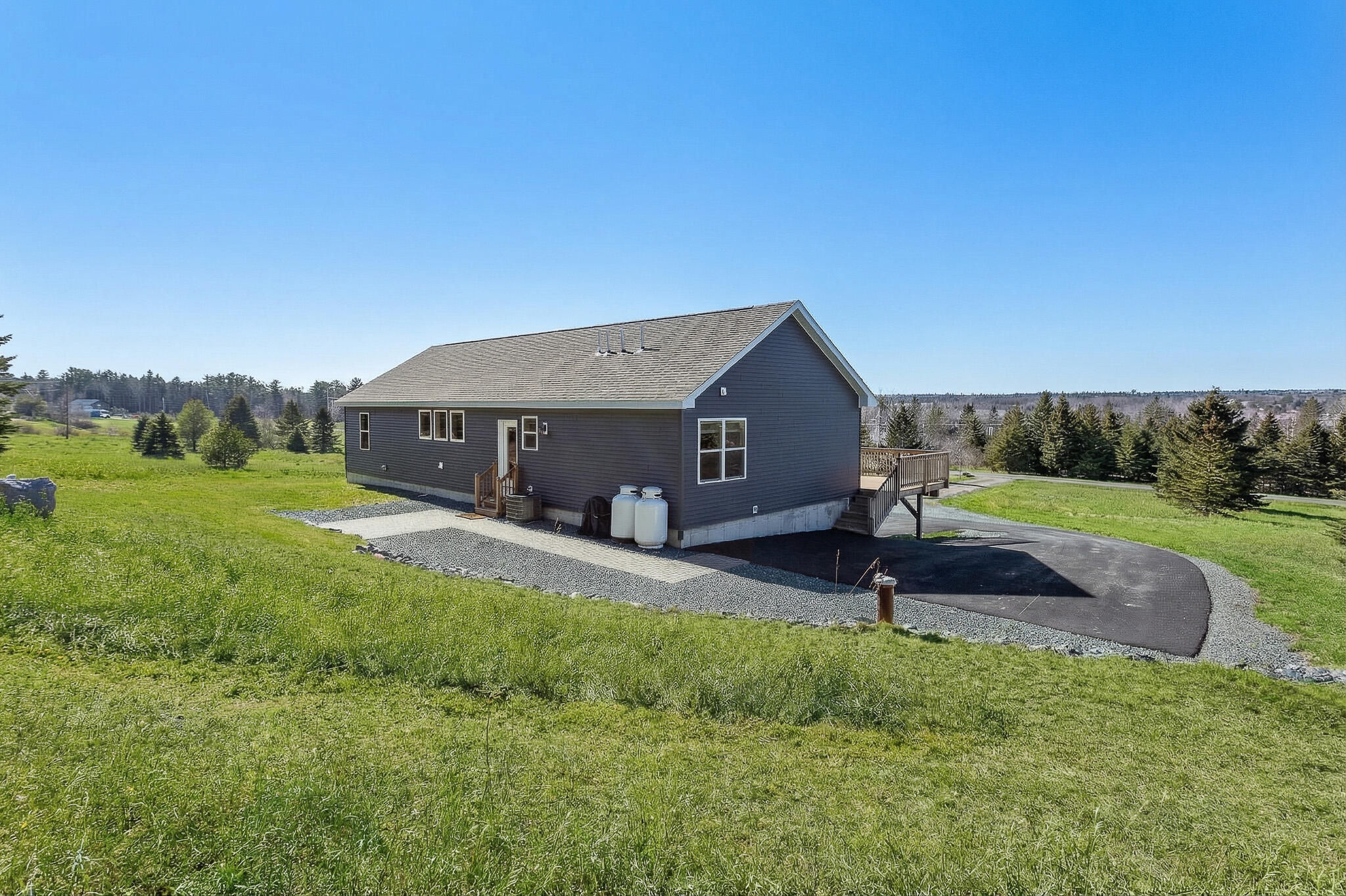 18 Farms Edge Road, Lamoine, ME, 04605