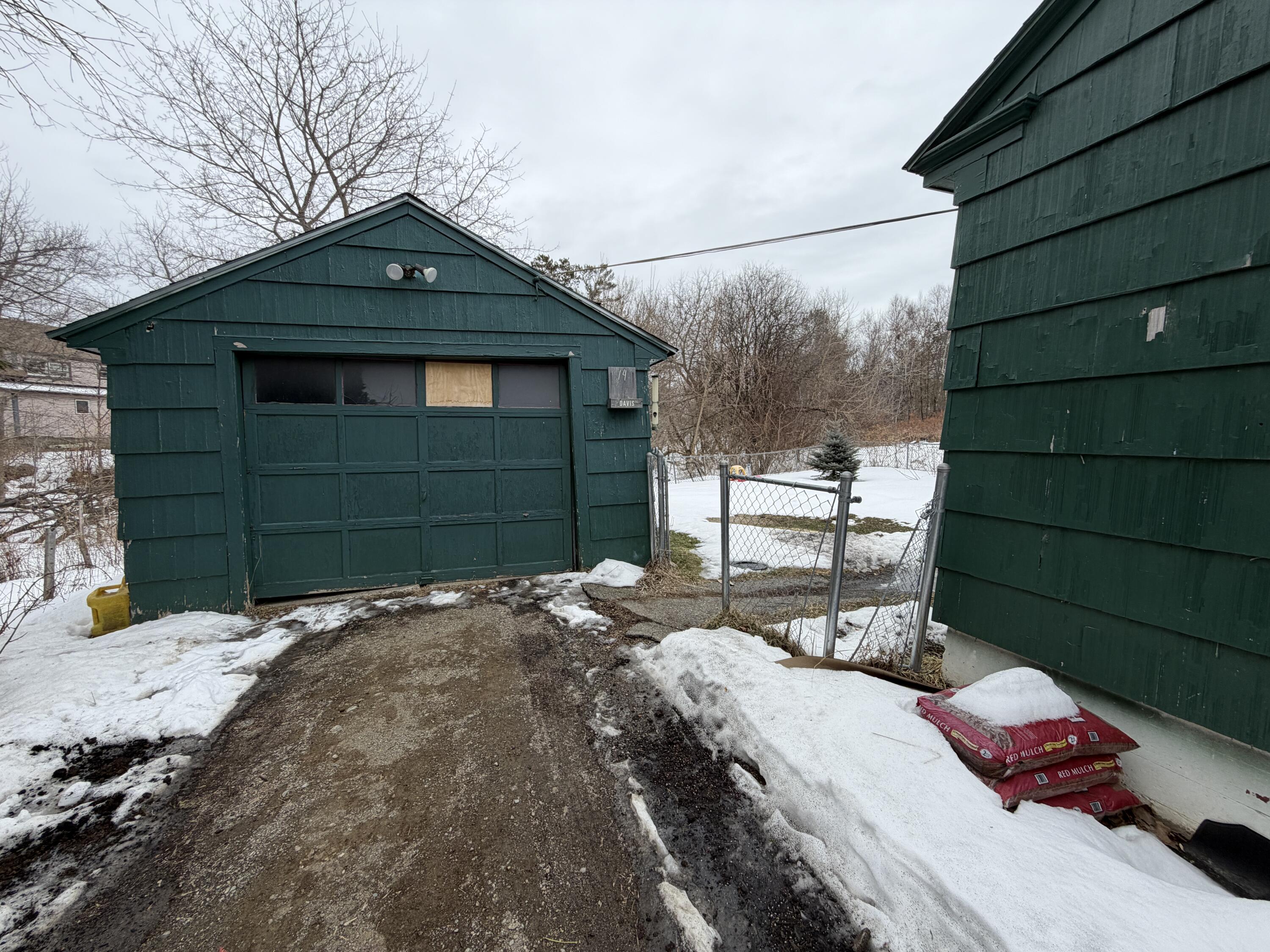 14 Day Road, Brewer, ME, 04412