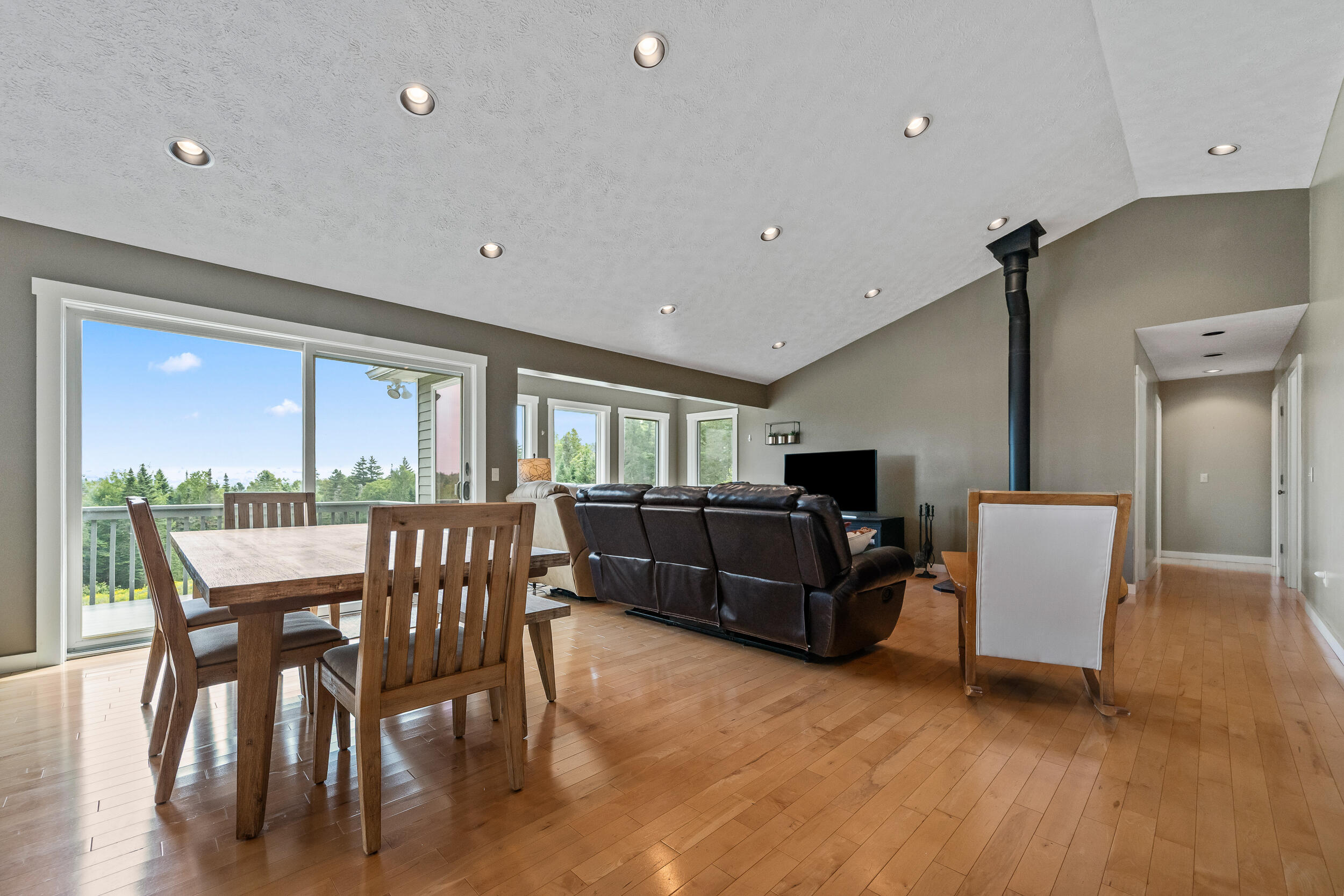 59 Skyland Drive, Dallas Plt, ME, 04970