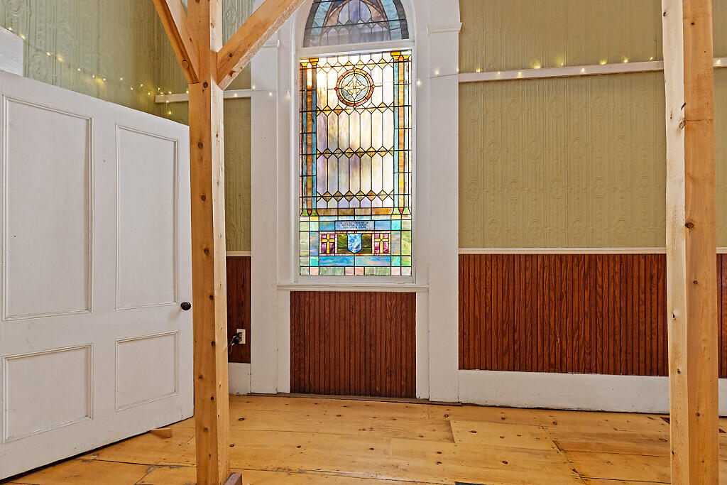 83 Main Street, Phillips, ME, 04966