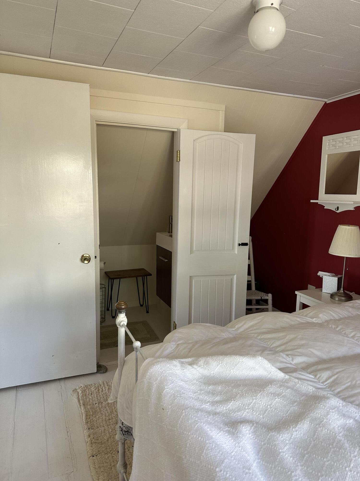 60 Main Street UNIT 1, Stonington, ME, 04681