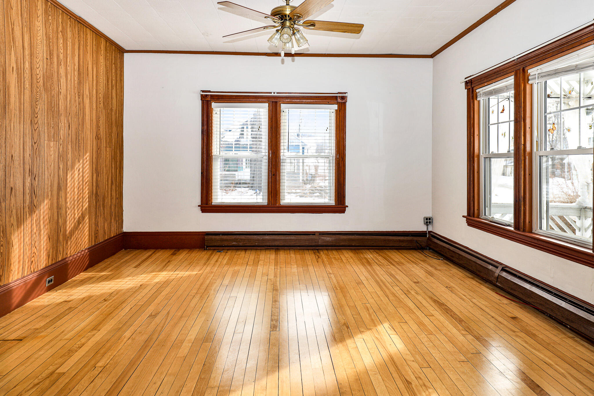 40 Pine Street, Dixfield, ME, 04224